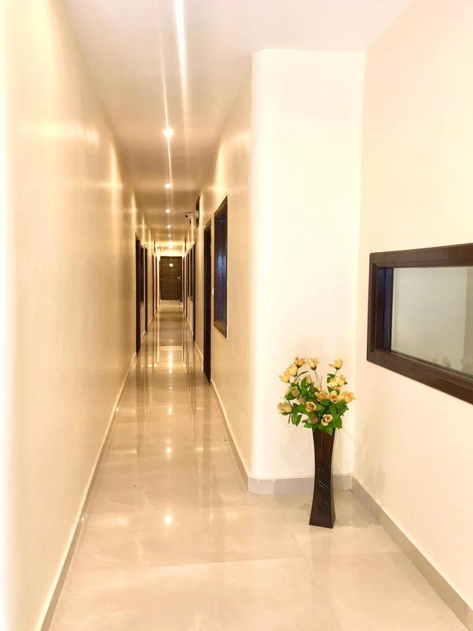 Hampton Hotel - 200 Mt From Golden Temple Амритсар Екстериор снимка