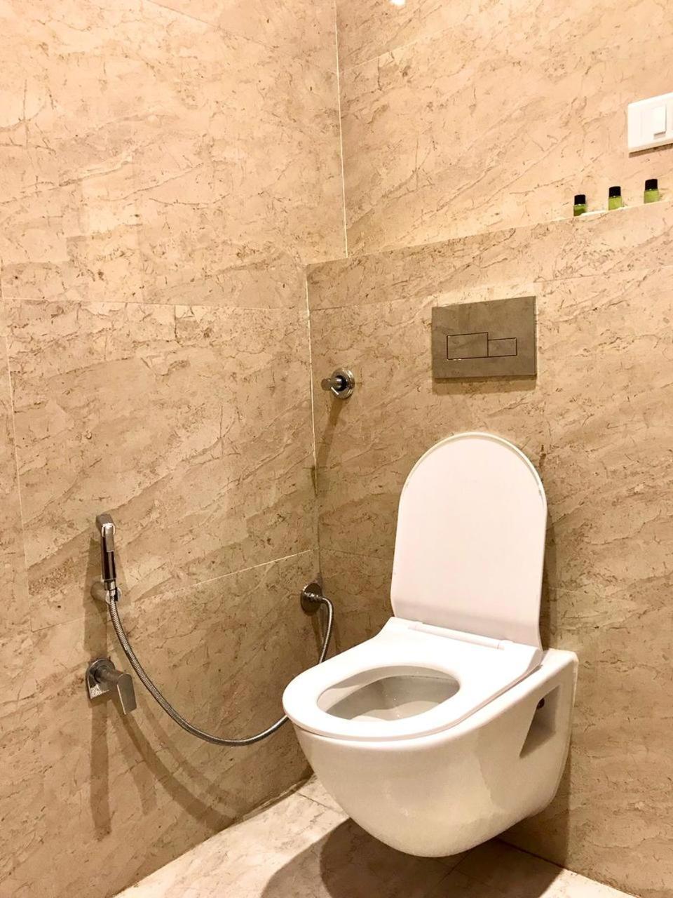 Hampton Hotel - 200 Mt From Golden Temple Амритсар Екстериор снимка